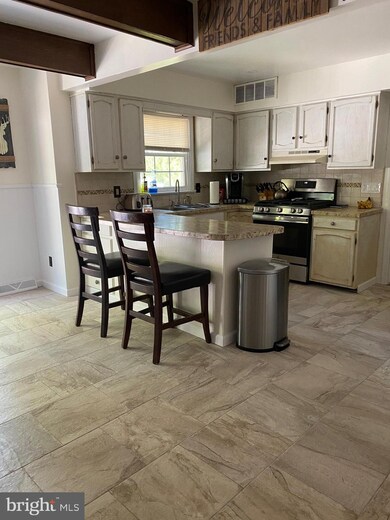 2191 Finch St, Vineland, NJ 08361 - photo 6