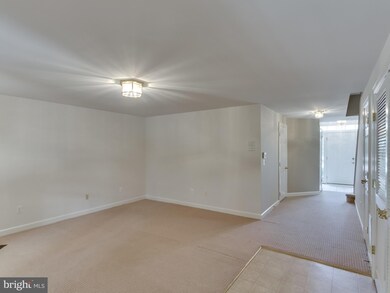 3432 Diehl Ct, Falls Church, VA 22041 - photo 4
