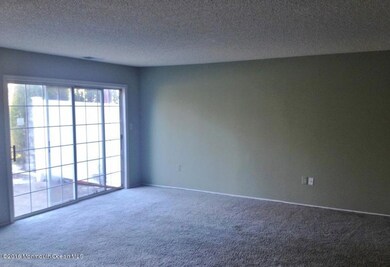 19 Madison Ct, Tinton Falls, NJ 07712 - photo 2