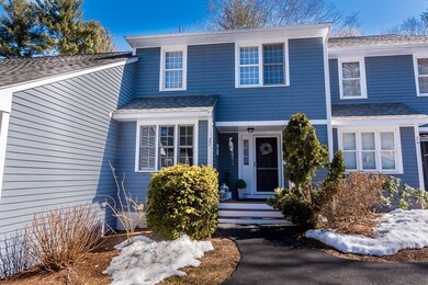 27 Laurelwood Dr unit 27, Hopedale, MA 01747 - photo 2