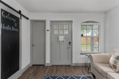 6714 Driftwood St, Houston, TX 77021 - photo 7