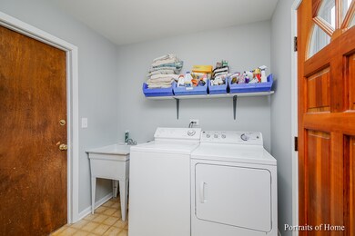 28620 Laurel Dr, Naperville, IL 60564 - photo 7