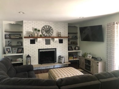 5644 W Skyline Dr, La Porte, IN 46350 - photo 3