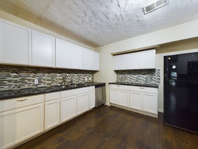 3706 Alberta St, Houston, TX 77021 - photo 7