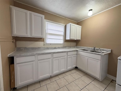 2308 12th St, Lake Charles, LA 70601 - photo 3