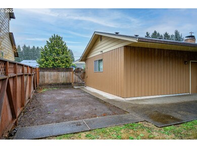603 N Linda Way, Newberg, OR 97132 - photo 4