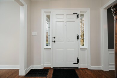 9-web-or-mls-1881 Stanford Road 009