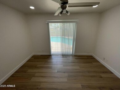 605 E Ellis Dr, Tempe, AZ 85282 - photo 5