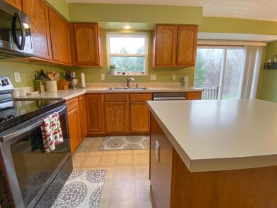 320 Victor Dr, Circleville, OH 43113 - photo 7