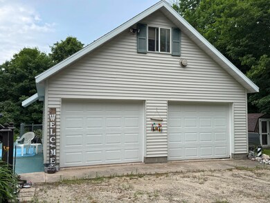 E21666 Ridge Rd, Grand Marais, MI 49839 - photo 6