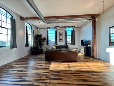 28 Bayley St unit 301, Pawtucket, RI 02860 - photo 6