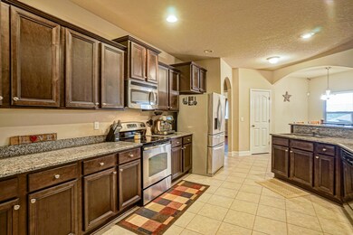 631 Red Fern Rd-20