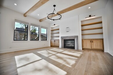 194 N Myrtle Ave, Elmhurst, IL 60126 - photo 3