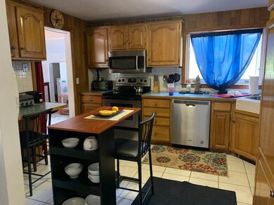 60 Gregory Rd, Framingham, MA 01701 - photo 5