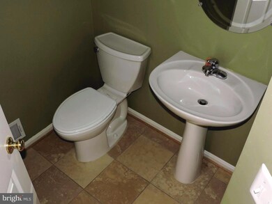 9315 Rustic Breeze Ct, Bristow, VA 20136 - photo 7