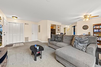 126 Cypress Ct, Howell, NJ 07731 - photo 5