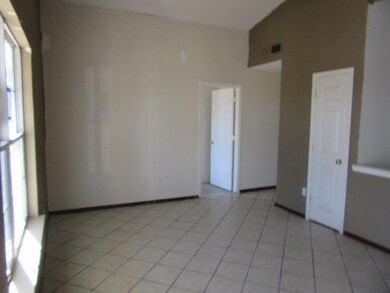 14517 Las Aguilas Dr, Horizon City, TX 79928 - photo 4