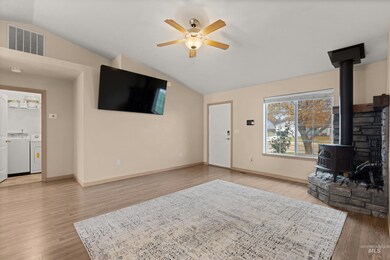 1468 S Kodiak Bear Place, Kuna, ID 83634 - photo 5