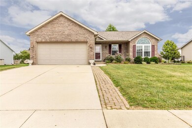 1936 Wellington Ln, Maryville, IL 62062 - photo 2