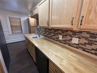 33 Lock St unit A, Nashua, NH 03064 - photo 4