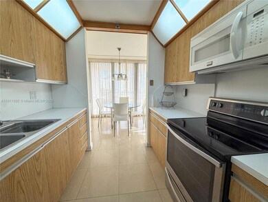 Turnberry Isle unit 5B, Aventura, FL 33180 - photo 7