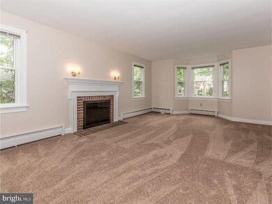 21 Elm Dr, Lansdale, PA 19446 - photo 5