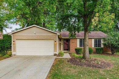 S - 846 Lindenhaven Rd - 011