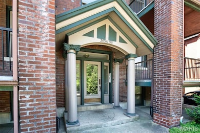 3656 Shaw Ave unit 1West, St. Louis, MO 63110 - photo 2