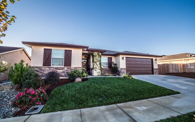 305 Stinson-10