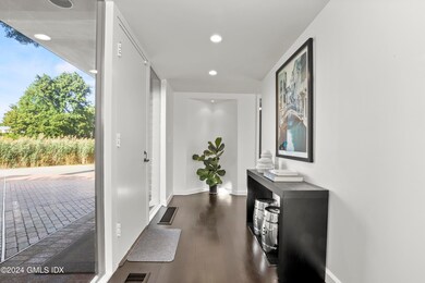 46 Carriglea Dr, Riverside, CT 06878 - photo 3