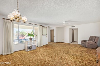 9623 W Lindgren Ave, Sun City, AZ 85373 - photo 5