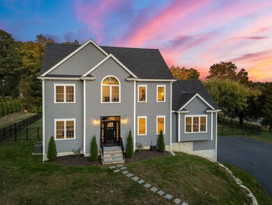 1 Ammidon Rd, Mendon, MA 01756 - photo 2