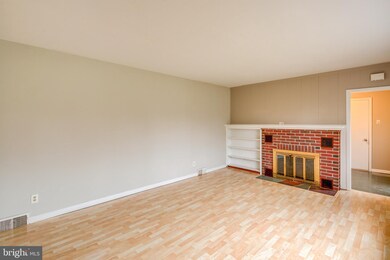 209 Greentree Rd, Glassboro, NJ 08028 - photo 4