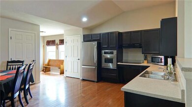 1325 SW Stanfield Rd, Lees Summit, MO 64083 - photo 5