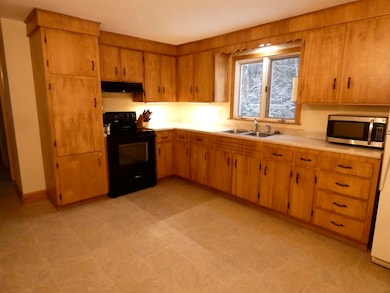 107 Middle Rd, Center Tuftonboro, NH 03816 - photo 3