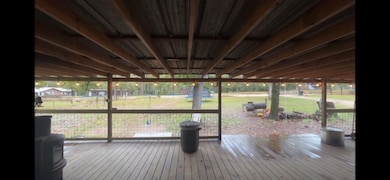 305 Thomas Ln, Trinity, TX 75862 - photo 3