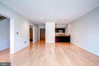 Silo Point, Baltimore, MD 21230 - photo 5