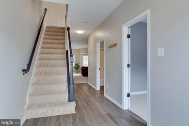 2591 Brown Alder Ct, Odenton, MD 21113 - photo 4