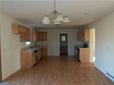 255 Cocoa Cay Ln, Bear, DE 19701 - photo 5