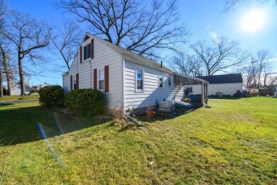 67 Lewis Ave, West Springfield, MA 01089 - photo 4