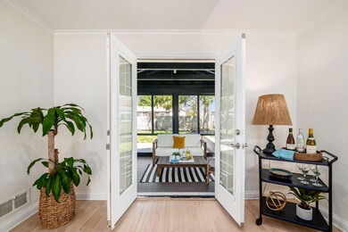 Entry to Screened Porch