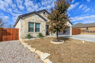 121 Riley Ln, Fredericksburg, TX 78624 - photo 4