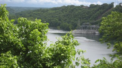 Overlooks Powersite