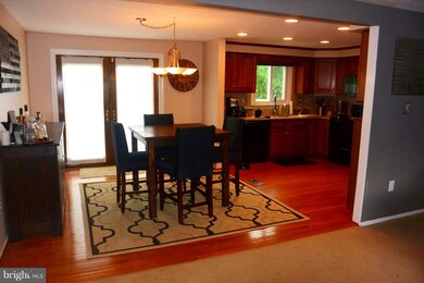 7025 Bedrock Rd, Alexandria, VA 22306 - photo 5