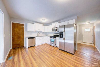 2950 Marshall St, Ann Arbor, MI 48108 - photo 7