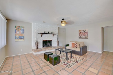 2nd living room