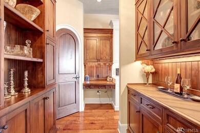 3924 E Mercer Way, Mercer Island, WA 98040 - photo 4