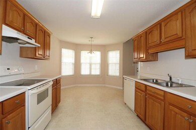 216 Camelot Place, Warner Robins, GA 31093 - photo 5