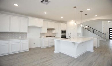 23710 Pullin Dr, Pleasanton, TX 78064 - photo 7