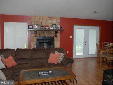 4297 S Starcrest Dr, Warrenton, VA 20187 - photo 5